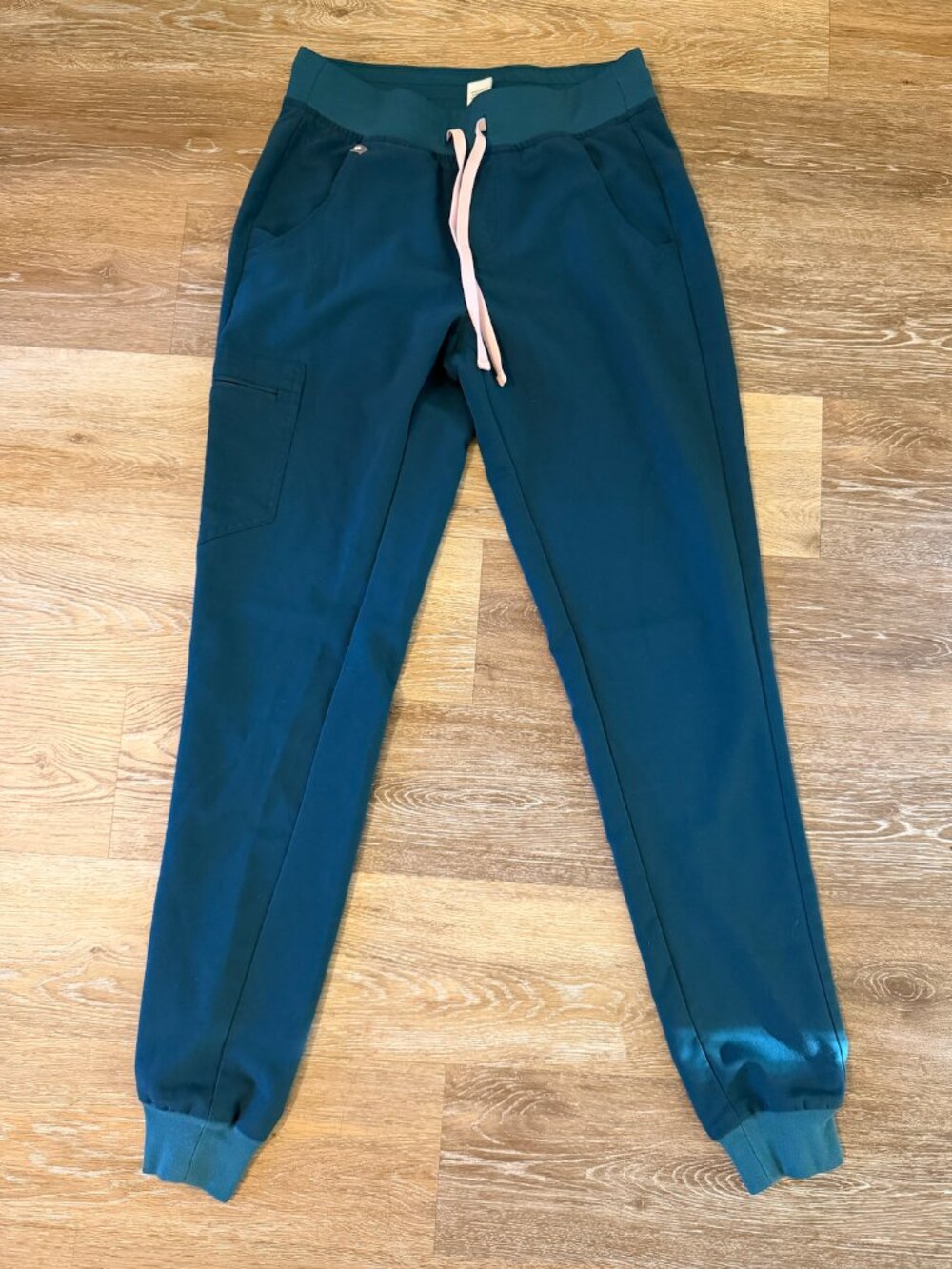 Figgs Caribbean Blue Scrubs XS Tall bottoms